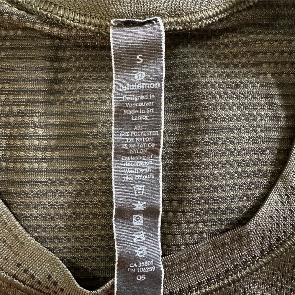 Lululemon Metal Vent Tech short sleeve Size Small - Picture 2 of 6